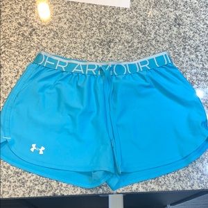 UnderArmor heatgear shorts
